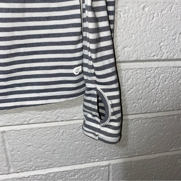 Gap Fit Gray And White Striped Cowl Turtleneck Active Wear Sweater Jacket Shirt - Picture 5 of 7